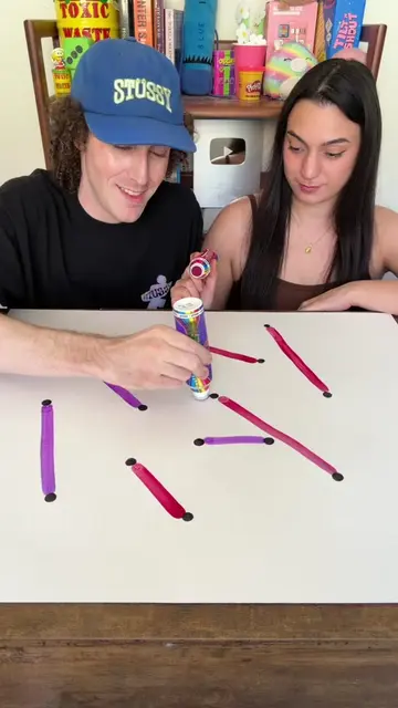 TRIANGLE WAR😮‍💨 who’s team u on?🌺🍇 #GameNight #games #coupleschallenge #chal