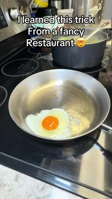 A professional kitchen tip from a luxury restaurant #hack #egg #CookingHacks #ti