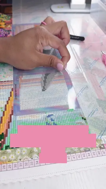 Diamond painting cozy vibes ✨!  . . . . . #diamondpaintingcommunity #diamondpain