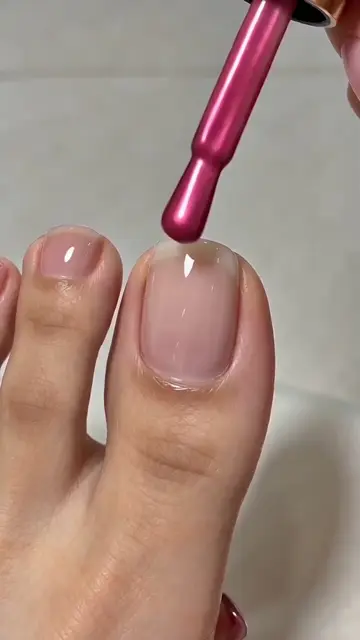 ✨ Mirror Metallic Fuchsia Toe Nails 💖 The Viral Korean Pedicure Trend Everyone 