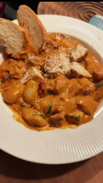 Marry Me Chicken Gnocchi 🍝 Creamy, cozy, and irresistibly delicious gnocchi wit
