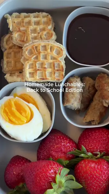 Homemade Lunchables > boring back-to-school lunches. 🥪 #carawayhome #lunchables