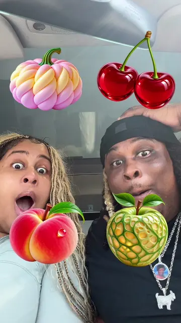 Impossible Fruit Match 😂❤️ #shadanddes #fyp #couple #viral #foryoupage 
