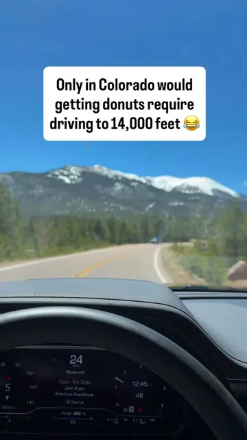 Add this one to your Colorado bucket list 🍩⛰️ 👉 Follow @FillMySoulWithAdventur
