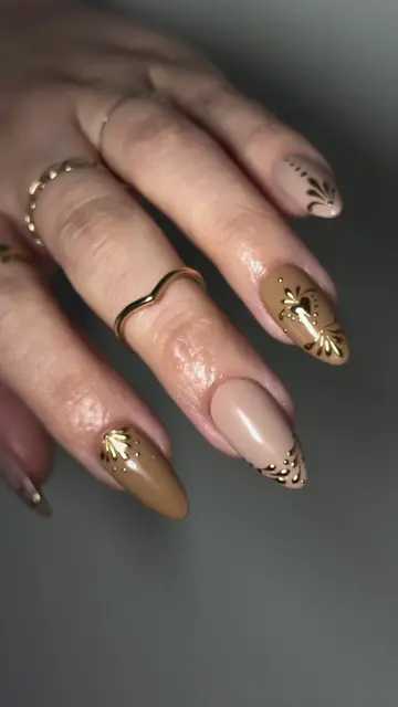 🤎🍂 #almondnails #uñas #pumpkinseason #greensboro 