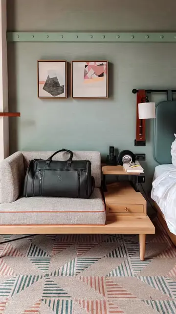 A lot of you found me because of my unique garment bag design on TikTok… so I fi