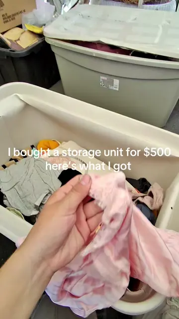 I bought a storage unit for $500 here’s what I got 