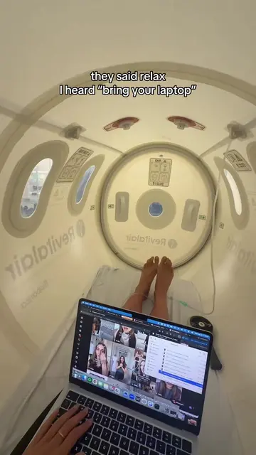 just me and my content trapped for 75min in a hyperbaric oxygen chamber for shar