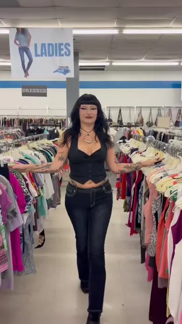 GUYS THIS ONE IS SO SCARY! Another thrift challenge for you divas, let us know h