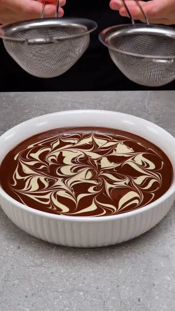 Chocolate dessert ready without complicated techniques Ingredients melted white 