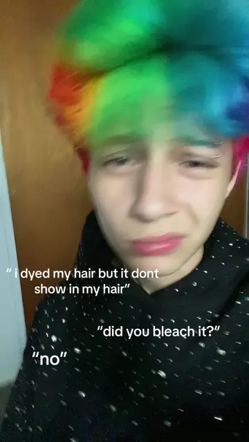 IF U WANT IT VIBRANT BLEACH IT FIRST #foryoupage #relateable #bleach #hairdye #i