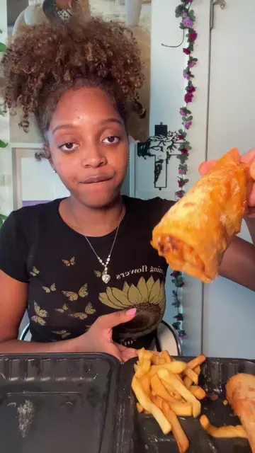Now we feast 🙏🏽 #food #Foodie #mukbang #asmr #eating 