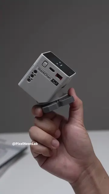 This little robot isn't just a toy. It's an AI desktop companion you can customi