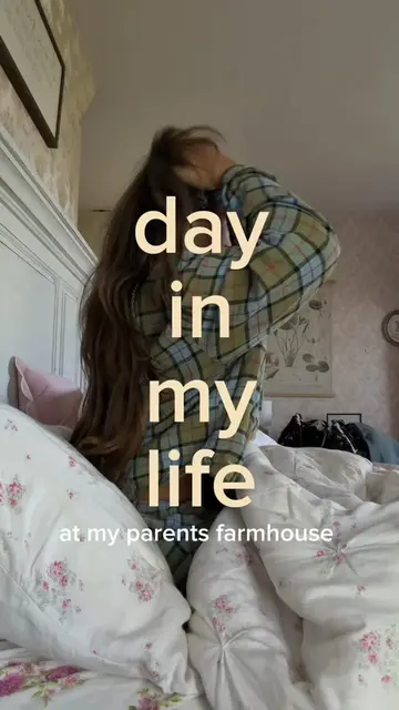 they played dolly in the thrift the whole time today 😭#Vlog #dollyparton #diml 