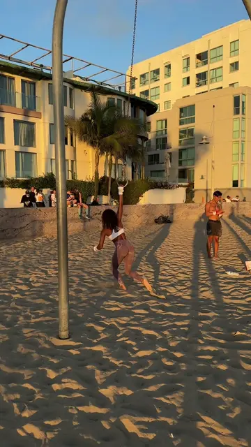 Forever the best traveling rings song 🙂‍↕️ #TravelingRings #MuscleBeach #SantaM