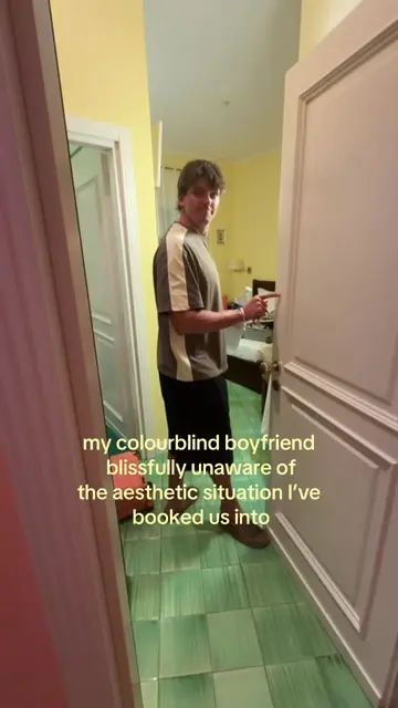 “Red floors” hahahahahaha @callumwishart 🤣🤣