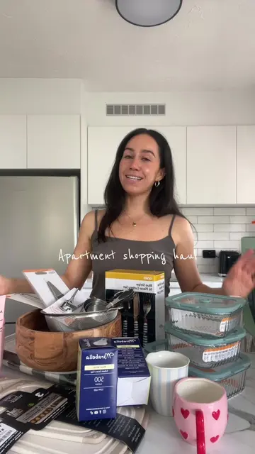 Just a girl with a shopping addiction + an empty apartment to fill 🎀🛍️🪩 @kmar