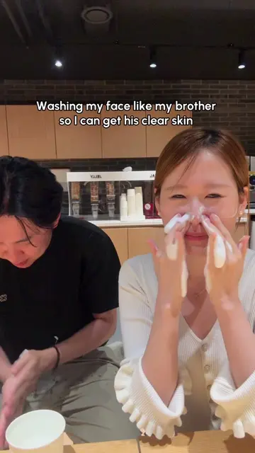 🇬🇧 ENGLISH  Brother’s Skincare Routine vs Mine Bro washes his face like he’s i