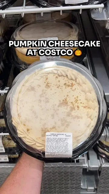 🎃 Pumpkin season just landed at the Costco bakery in the best way! This Pumpkin
