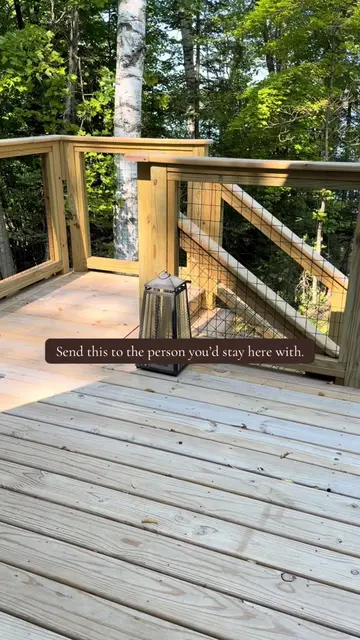 Send this to the person you’d stay here with. 🌲🤎 Slow mornings, cozy nights, l