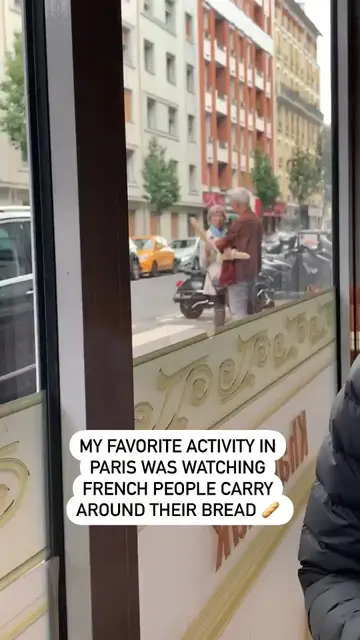 Watching french people carry around bread will always be one of my favorite acti