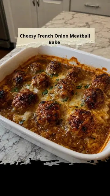 French Onion Meatballs 😍 Full recipe is on my page — right under my profile pic
