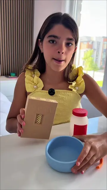 Our new 3D printed pasta playset is made for pretend play, mini food lovers & li