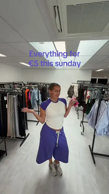 @Femme Fatale Fashion €5 euro SALE🚨  Zondag 12:00/17:00 Leidekkersweg 20 3449 J