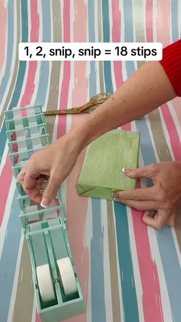 The gift wrapping hack you didn’t know you needed until you saw it in action 🎁✨