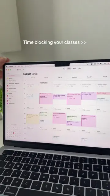 Time locking your class schedule >>💻🍏☁️ #applecalendar #macbook #collegetips #