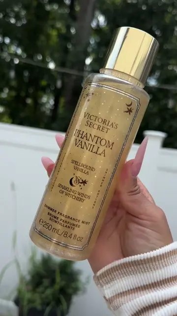 Omg I’m obsessed with this shimmering vanilla! #vspartner #victoriassecret #vict