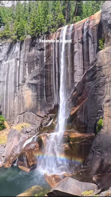 Yosemite in August is such a different vibe! Vernal falls is normally too full a