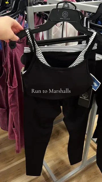 These stripped layered workout sets are so cute! Definitely a dupe!  #pilates #w