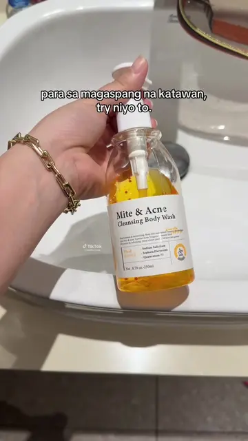 Malambot sa balat at hydrating kasi may plant extracts na din ito. #quarxerymite
