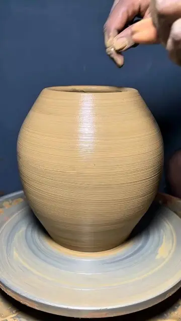 Satisfying Pottery Art & Craft Unlocking the secret to a flawless clay cut  Watc