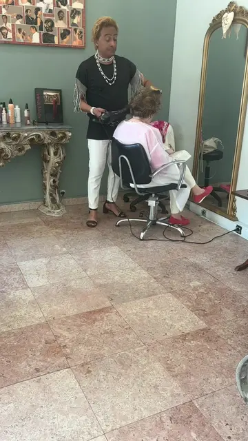 It is always a pleasure to welcome this wonderful weekly client of mine.  Everyt