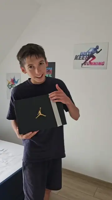 Unboxing de mes nouvelles Jordan pour la rentrée ! (Elles sont pépites 😱) ​#prt