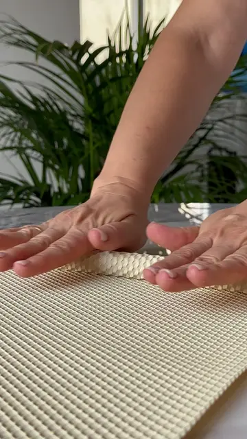 🕯️🐝 Déjate sorprender por nuestras velas artesanales elaboradas con láminas de