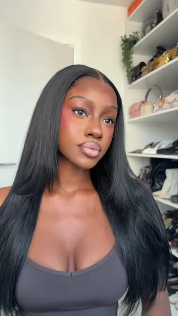 Let’s get ready together 🩶 Primer - @Iconic London @Milani Cosmetics  Concealer