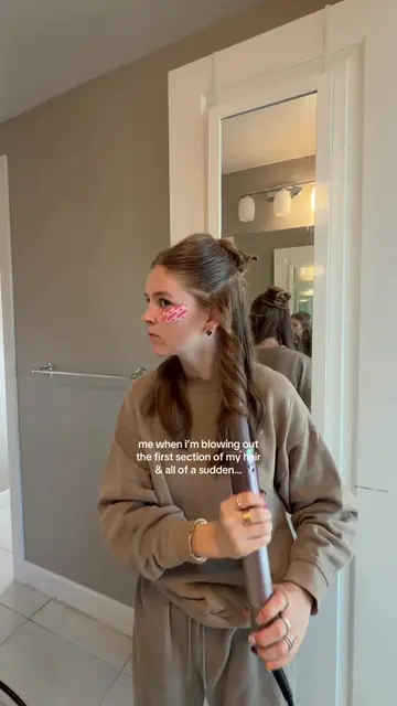 just one of those days😫 #athomeblowout #hairtok #hairtutorial #funny #Vlog 