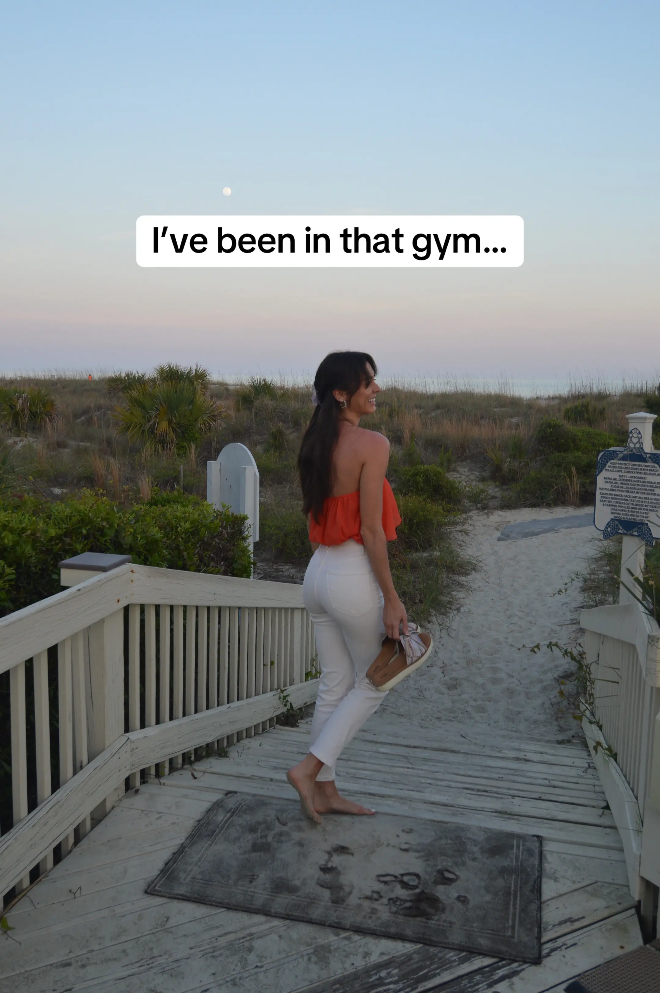 free week of my muscle mommy academy workouts in bi0 so come join ussssss #glute