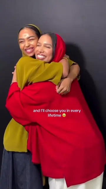 ily foreverrrrrrrrr  @3x STUDIO @shahdalbatal  #fyp #hijabitiktok 