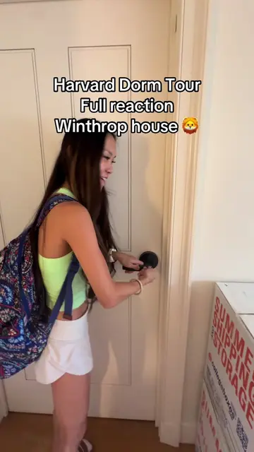 DORM REACTION!! 👀🦁 #harvard #dormtour #housetour #college #collegeadmissions 