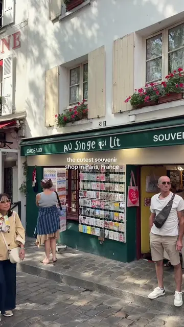 if you want the CUTEST souvenir in Paris you need to go to Au Singe Qui Lit!!  �
