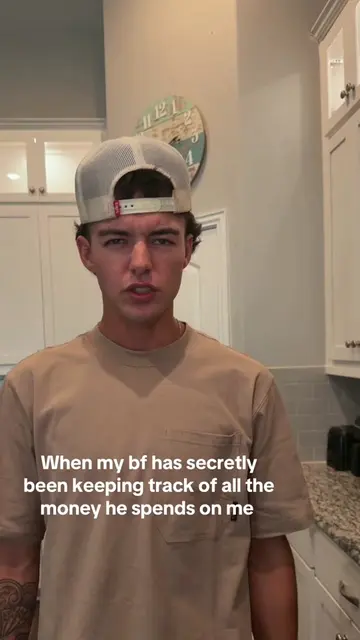 I’m only joking he always says “ money comes back” #coupleschallenge #tiktokcoup