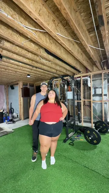 Day 52 of “Daddy Bootcamp”!  Today’s workout definitely had me sweating! 🥵 The 