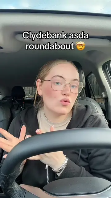 Never hated a roundabout more 😂 #clydebank #baddriving #asda #roundabout #scott