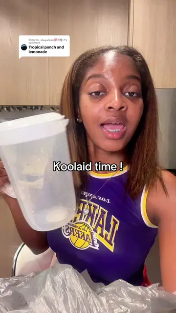 Replying to @~𝓴𝓪𝔂𝓭𝓮𝓷𝓷💯𒅌 tropical punch and lemonade 🍋 #koolaid 