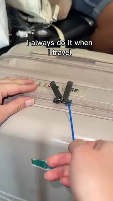 I always do it when I travel #momlife #LifeHack #hack #travel #safety 
