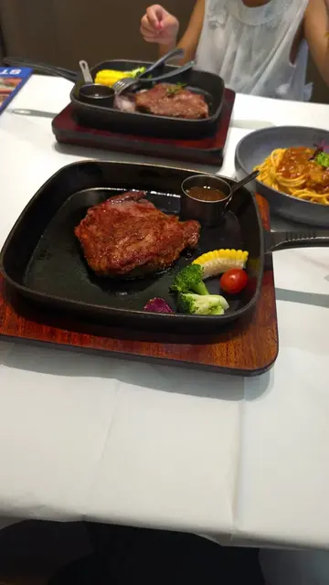 Food details. #Samsung Fold7 #DigitalTechnology #MobilePhone #Samsung Mobile